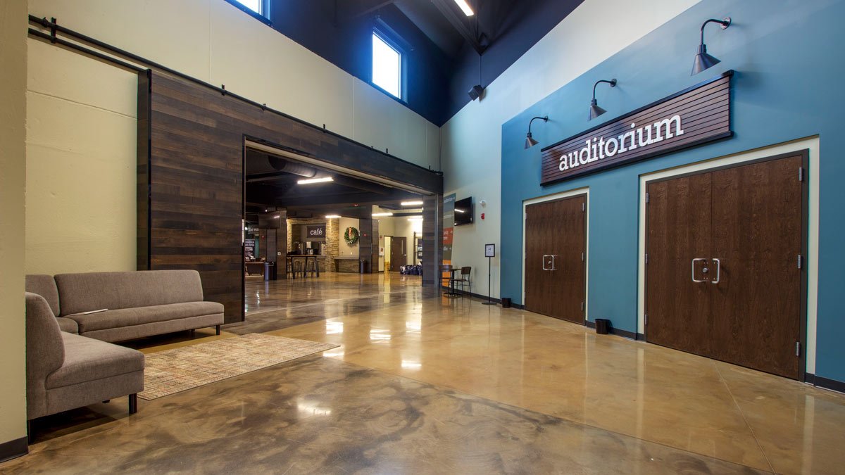 Lakeland Community Church
